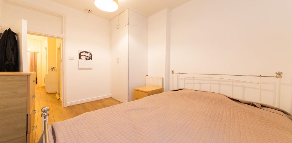 			LET, 2 Bedroom, 1 bath, 1 reception Flat			 Randolph Avenue, MAIDA VALE